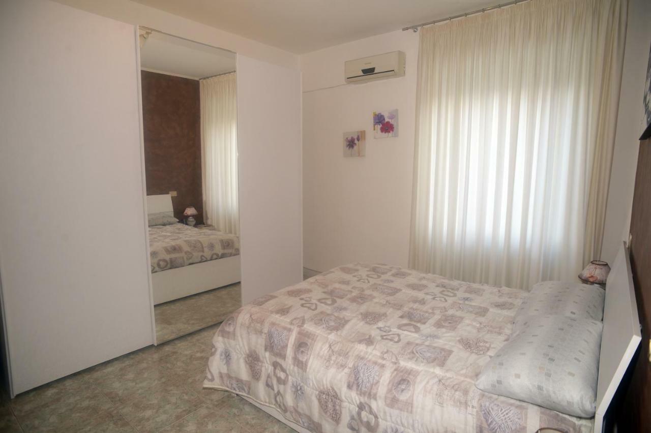 Casa Graziella Apartment Пескара Екстериор снимка