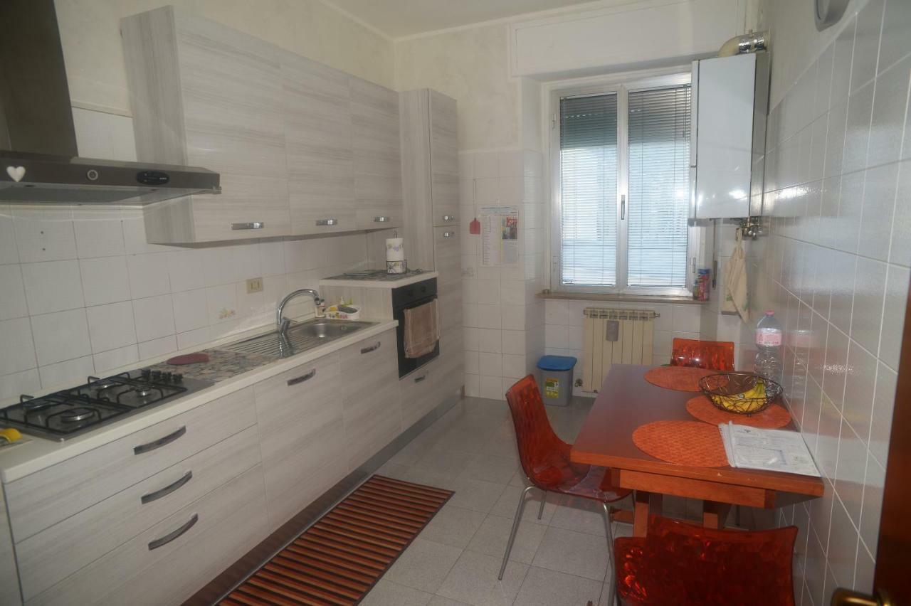 Casa Graziella Apartment Пескара Екстериор снимка